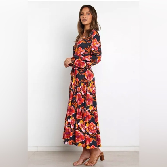 Petal & Pup Vibrant Floral Long Sleeve Dress - size small - Picture 5 of 11